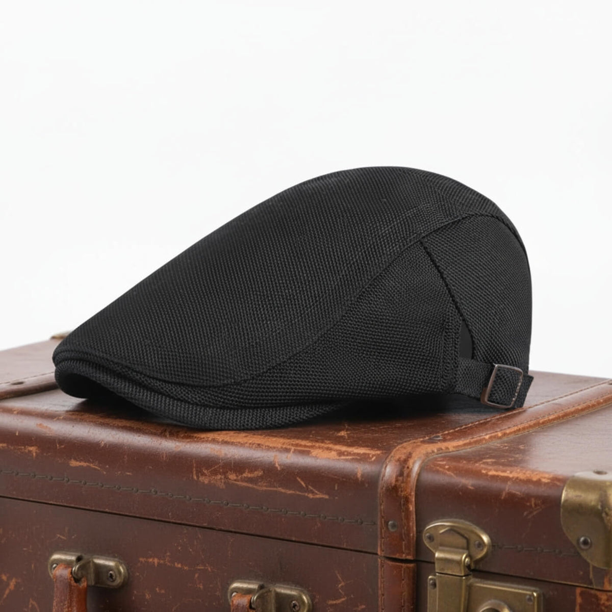 Breathable Flat Cap | CHARTERS TOWERS